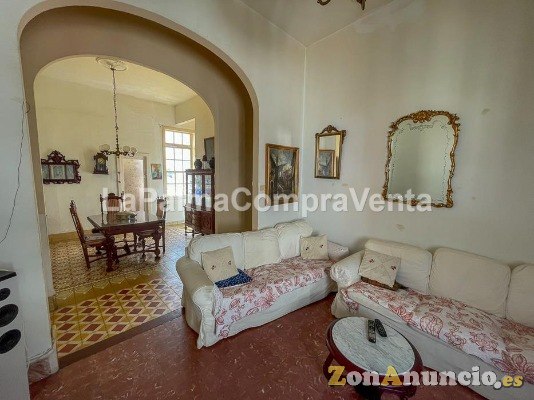 ID-468   Casona antigua en pleno Casco Histórico